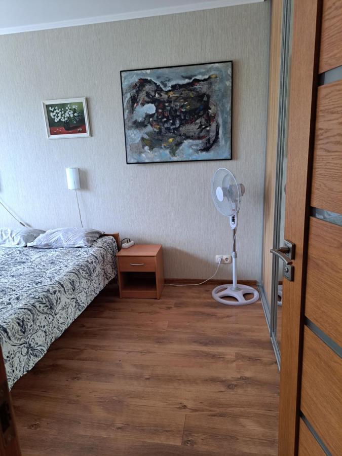 Ziemielu Mols Apartaments/Pirma Linija Pie Juras Liepāja Екстериор снимка